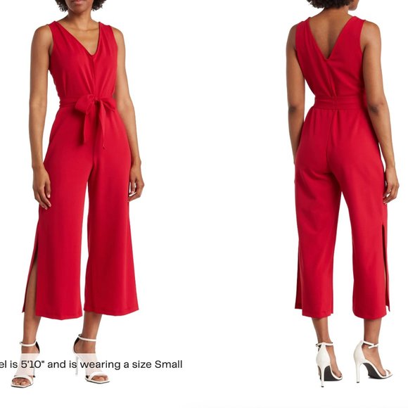 Red v-neck jumpsuit - Picture 1 of 1